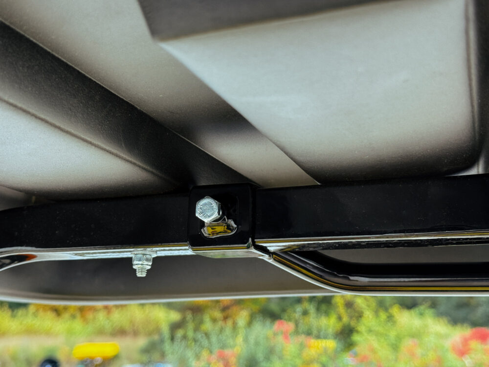 Set Screw on Grab Handle